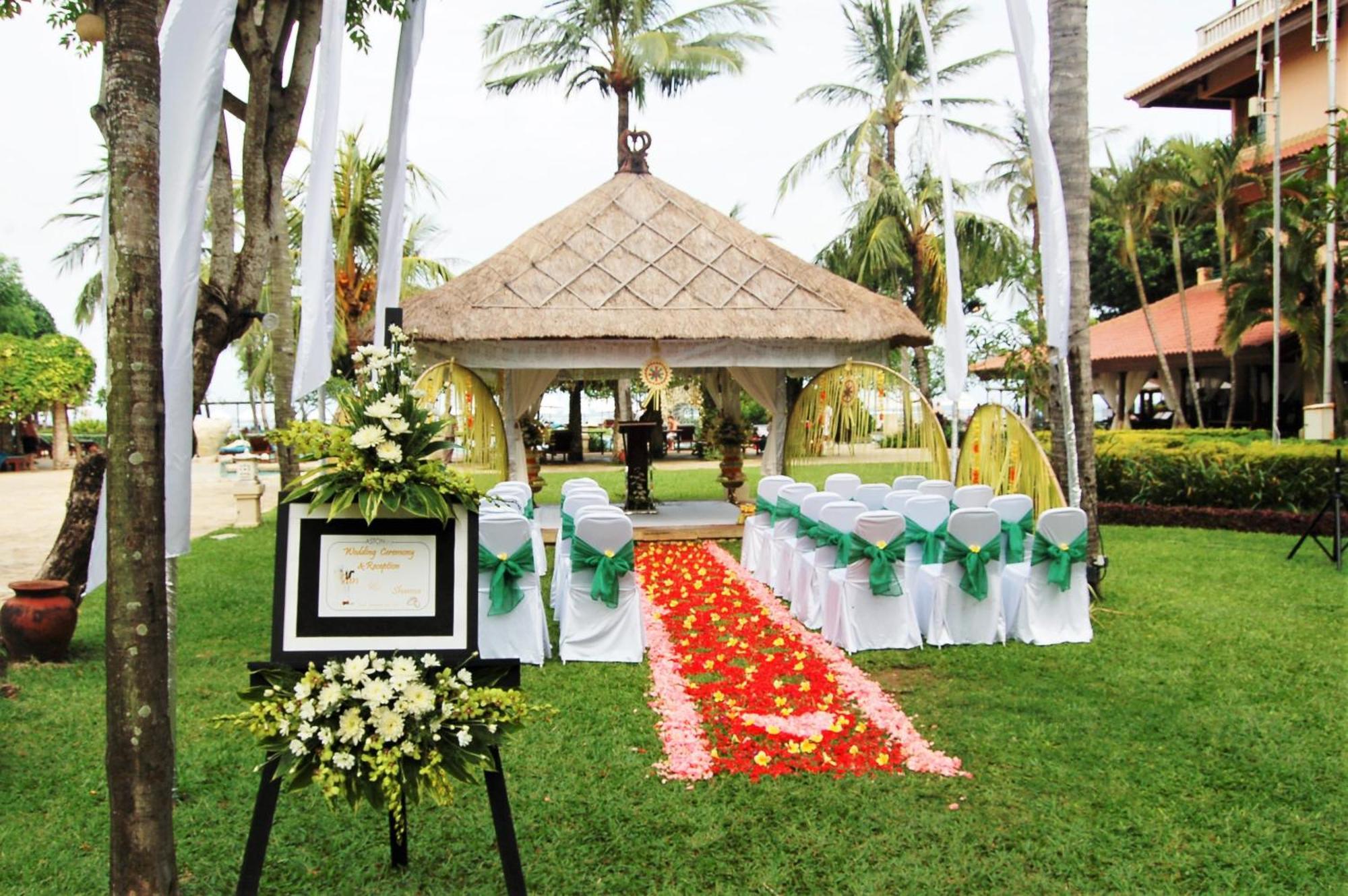 נוסא דואה Hotel Nikko Bali Benoa Beach מראה חיצוני תמונה The Royal Gardenia Hotel