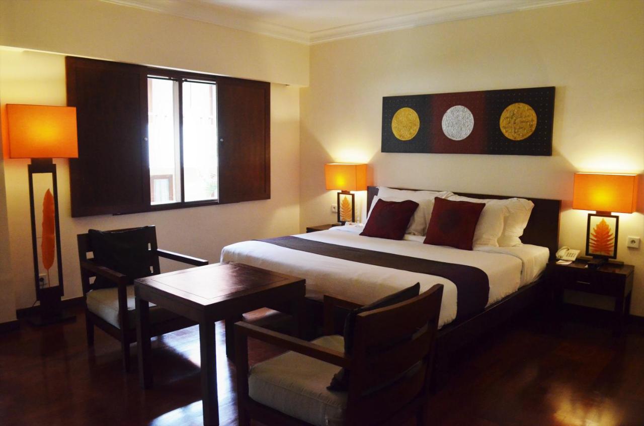 נוסא דואה Hotel Nikko Bali Benoa Beach מראה חיצוני תמונה A bedroom at the hotel