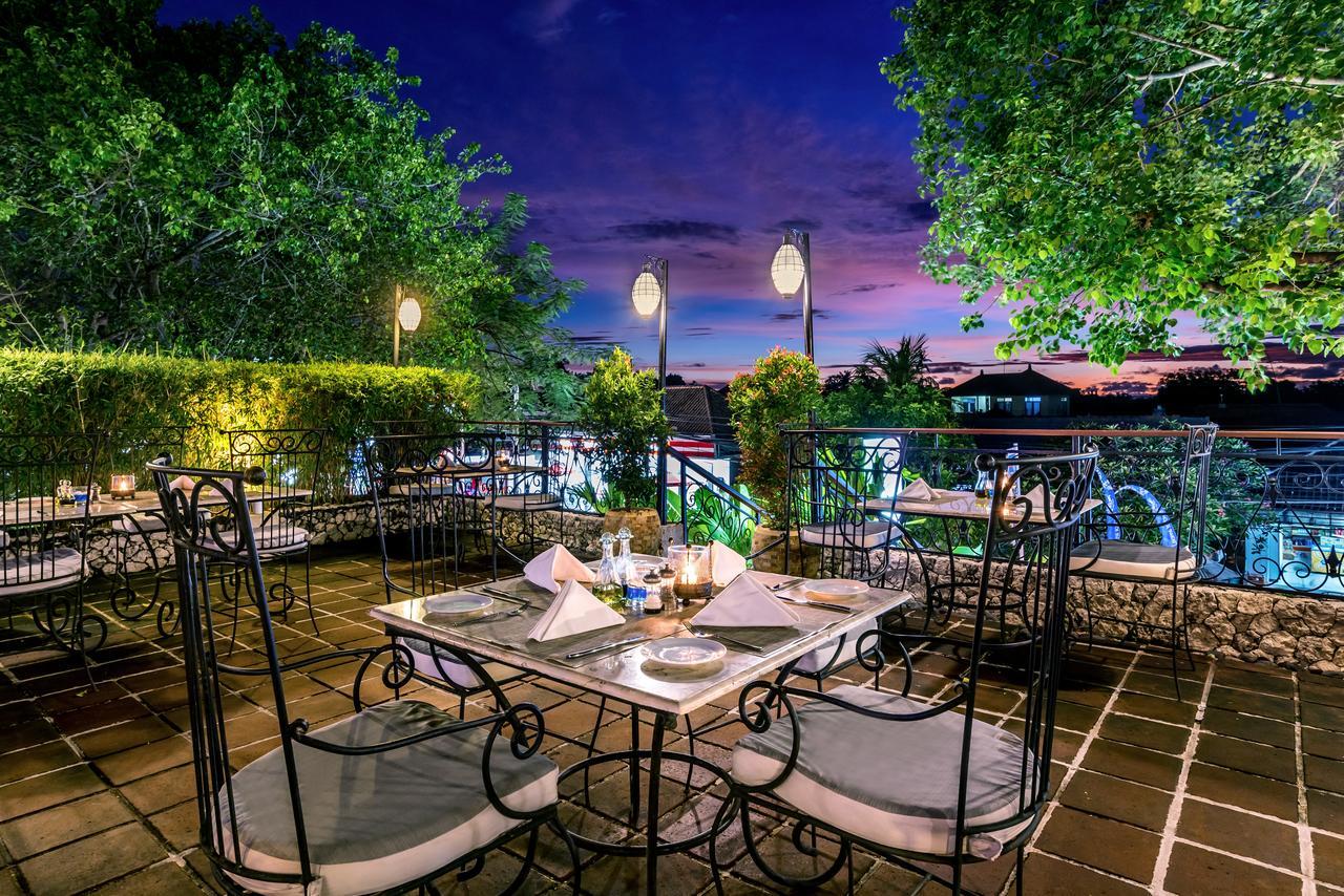 נוסא דואה Hotel Nikko Bali Benoa Beach מראה חיצוני תמונה The Riverfront Terrace